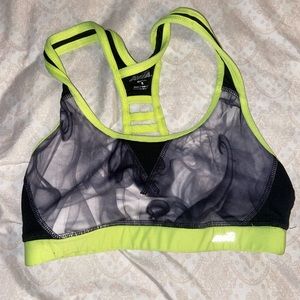 Sports bra